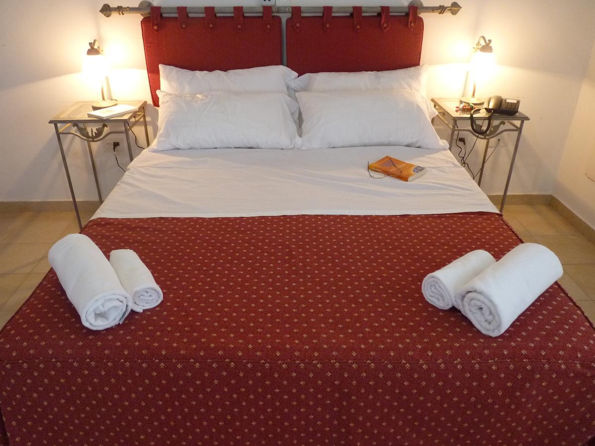 Hotel Quelu Leufu Рио Колорадо Стая снимка